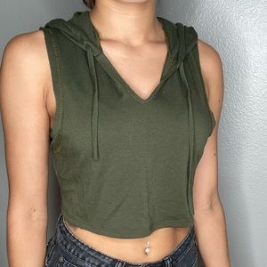 Cropped No Sleeve Hoodie